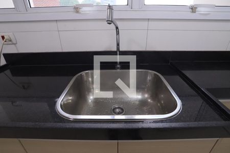 Apartamento à venda com 154m², 3 quartos e 3 vagas Apartamento à venda com 154m², 3 quartos e 3 vagasLavanderia