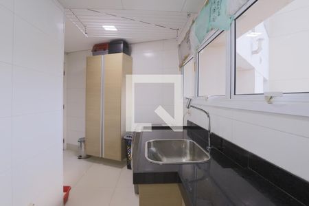 Apartamento à venda com 154m², 3 quartos e 3 vagas Apartamento à venda com 154m², 3 quartos e 3 vagasLavanderia