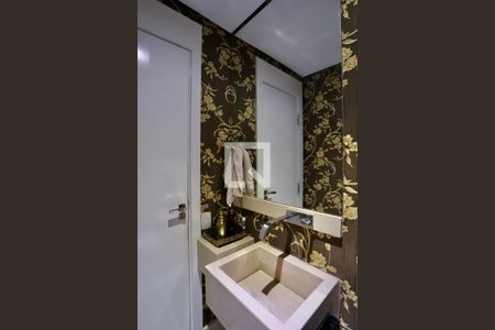 Apartamento à venda com 154m², 3 quartos e 3 vagas Apartamento à venda com 154m², 3 quartos e 3 vagasLavabo