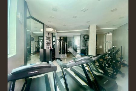 Apartamento à venda com 154m², 3 quartos e 3 vagas Apartamento à venda com 154m², 3 quartos e 3 vagasAcademia