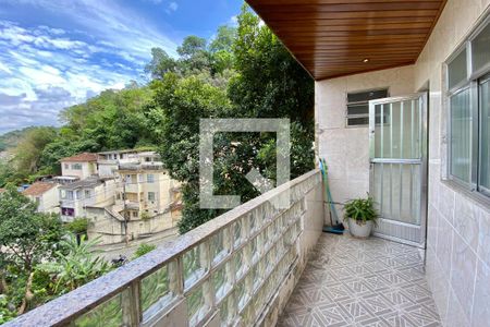 Casa para alugar com 105m², 2 quartos e 1 vagaÁrea de Serviço