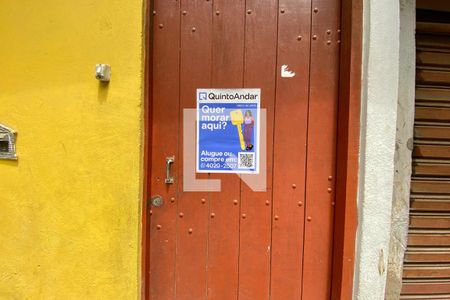 Casa para alugar com 105m², 2 quartos e 1 vagaPlaquinha instalada