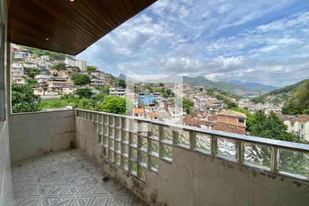 Casa para alugar com 105m², 2 quartos e 1 vagaÁrea de Serviço