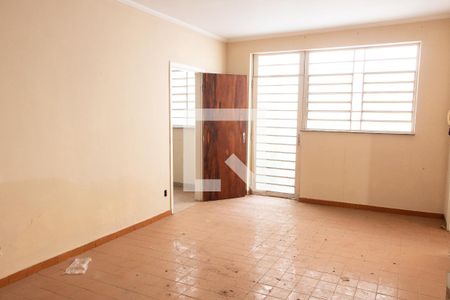 Casa à venda com 221m², 5 quartos e 3 vagasSALA DE JANTAR