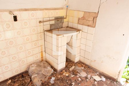 Casa à venda com 221m², 5 quartos e 3 vagasÁREA DE SERVIÇO/FUNDOS