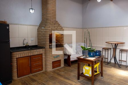 Casa para alugar com 260m², 3 quartos e 2 vagasÁrea comum - Churrasqueira