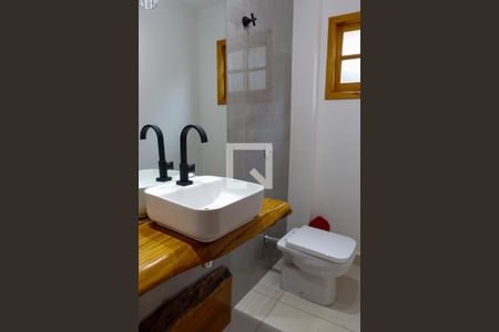Casa para alugar com 260m², 3 quartos e 2 vagasLavabo