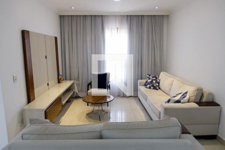 Sala de casa à venda com 3 quartos, 260m² em Remédios, Osasco