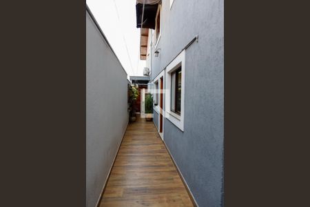 Casa para alugar com 260m², 3 quartos e 2 vagasCorredor