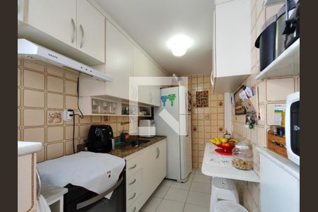 Apartamento à venda com 80m², 2 quartos e 1 vagaCozinha