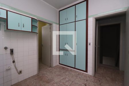 Casa para alugar com 320m², 4 quartos e 2 vagasLavanderia