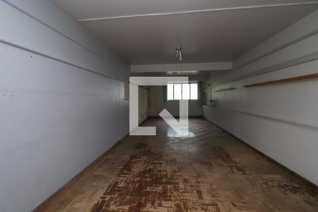 Casa para alugar com 320m², 4 quartos e 2 vagassala 04