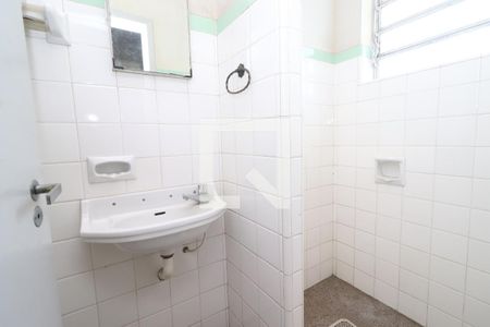 Casa para alugar com 320m², 4 quartos e 2 vagasBanheiro garagem