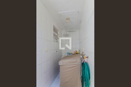 Casa de condomínio à venda com 100m², 3 quartos e 1 vagaÁrea de Serviço