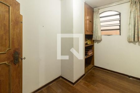 Casa à venda com 446m², 4 quartos e 8 vagasEscritório