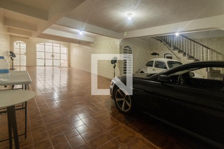 Casa à venda com 446m², 4 quartos e 8 vagasGaragem