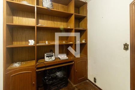 Casa à venda com 446m², 4 quartos e 8 vagasEscritório