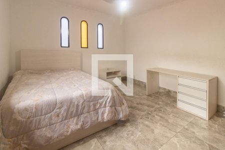 Casa à venda com 446m², 4 quartos e 8 vagasSuíte 04