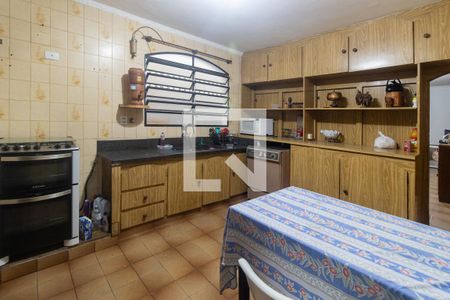 Casa à venda com 446m², 4 quartos e 8 vagasCozinha