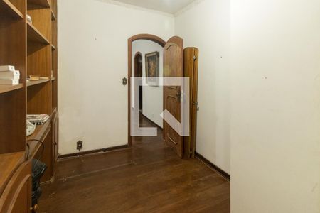 Casa à venda com 446m², 4 quartos e 8 vagasEscritório