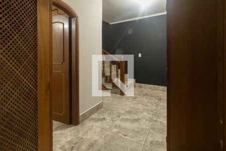 Casa à venda com 446m², 4 quartos e 8 vagasCirculação