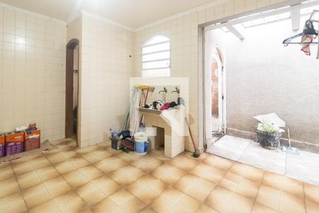 Casa à venda com 446m², 4 quartos e 8 vagasÁrea de Serviço