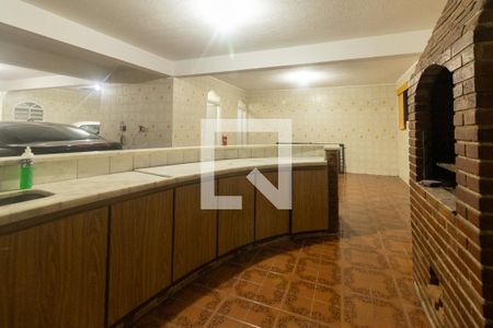 Casa à venda com 446m², 4 quartos e 8 vagasChurrasqueira