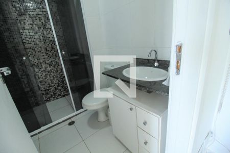 Banheiro de apartamento para alugar com 1 quarto, 33m² em Brás, São Paulo