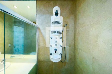 Apartamento para alugar com 169m², 2 quartos e 1 vaga Apartamento para alugar com 169m², 2 quartos e 1 vagaBanheiro