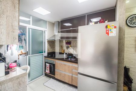 Cozinha de casa à venda com 2 quartos, 58m² em Jardim Tupanci, Barueri