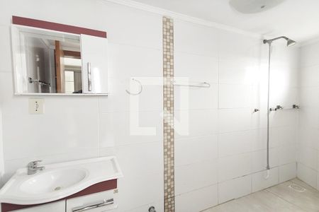 Apartamento para alugar com 60m², 2 quartos e sem vagaBanheiro da Suíte