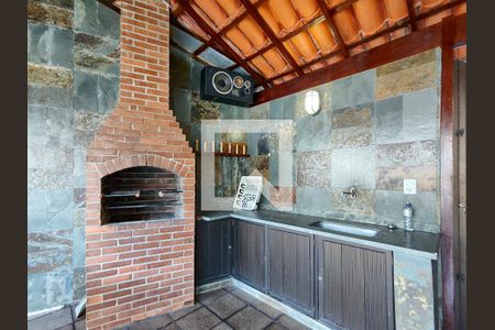 Casa à venda com 364m², 4 quartos e 5 vagasChurrasqueira