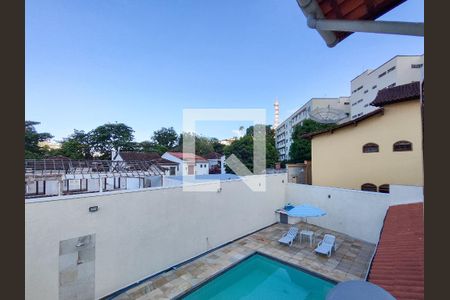 Casa à venda com 364m², 4 quartos e 5 vagasVista do Quarto 3