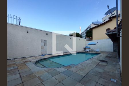 Casa à venda com 364m², 4 quartos e 5 vagasPiscina