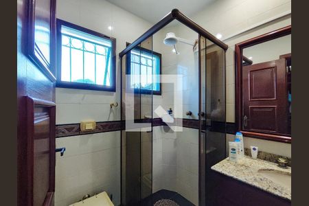 Casa à venda com 364m², 4 quartos e 5 vagasBanheiro da Suíte