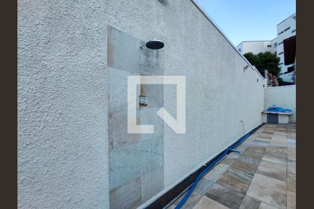 Casa à venda com 364m², 4 quartos e 5 vagasPiscina