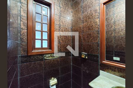 Casa à venda com 364m², 4 quartos e 5 vagasLavabo