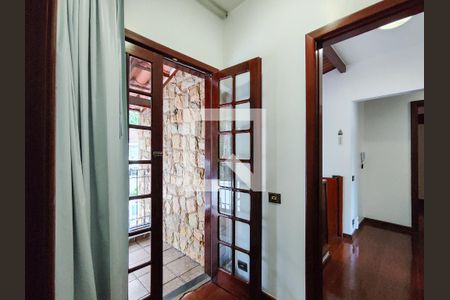 Casa à venda com 364m², 4 quartos e 5 vagasVaranda da Suíte