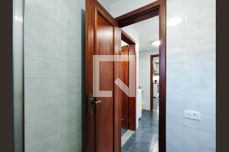 Casa à venda com 364m², 4 quartos e 5 vagasBanheiro de serviço