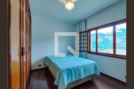 Casa à venda com 364m², 4 quartos e 5 vagasQuarto 3