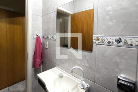 Casa à venda com 125m², 3 quartos e 2 vagas Casa à venda com 125m², 3 quartos e 2 vagasBanheiro