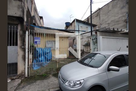 Casa para alugar com 132m², 1 quarto e 1 vaga Casa para alugar com 132m², 1 quarto e 1 vagaFachada