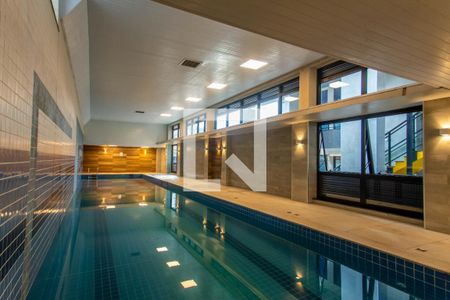 Apartamento à venda com 75m², 3 quartos e 1 vaga Apartamento à venda com 75m², 3 quartos e 1 vagaPiscina Coberta