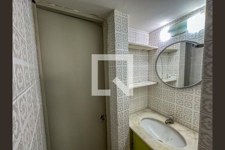 Apartamento à venda com 140m², 3 quartos e sem vagaBanheiro 2
