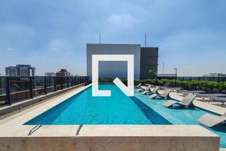 Studio para alugar com 33m², 1 quarto e sem vagaPiscina