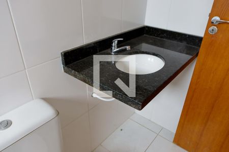 Casa de condomínio à venda com 98m², 2 quartos e 1 vagaBanheiro da Suíte 2