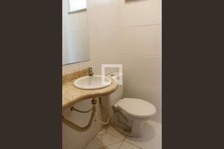 Casa de condomínio à venda com 98m², 2 quartos e 1 vagaLavabo