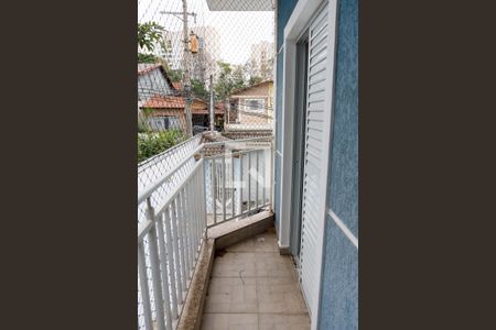 Casa de condomínio à venda com 98m², 2 quartos e 1 vagaSacada