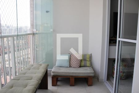 Apartamento à venda com 55m², 2 quartos e 1 vagaVaranda