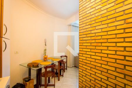 Casa à venda com 91m², 3 quartos e 2 vagas Casa à venda com 91m², 3 quartos e 2 vagasCozinha